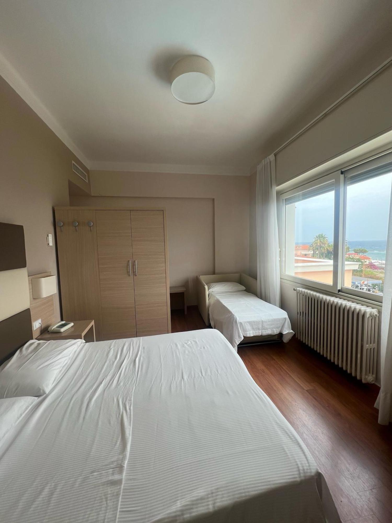 Hotel Napoleon San Remo Kültér fotó